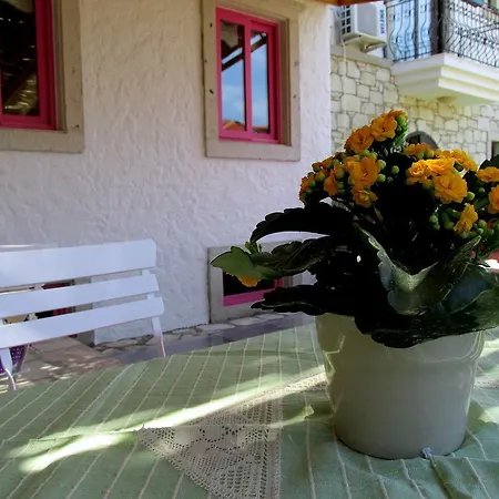 Oda ve Kahvaltı Aladam Alaçatı