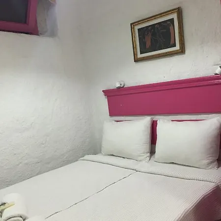 Nocleg ze śniadaniem Aladam Alaçatı