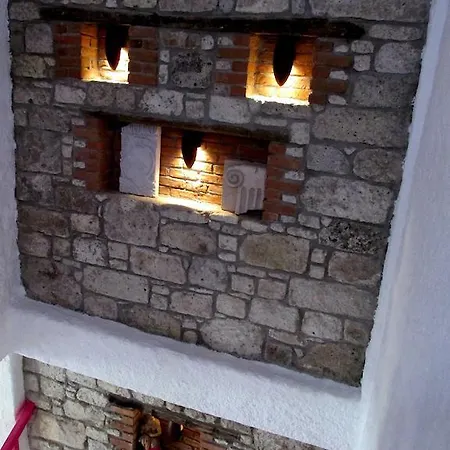 Nocleg ze śniadaniem Aladam